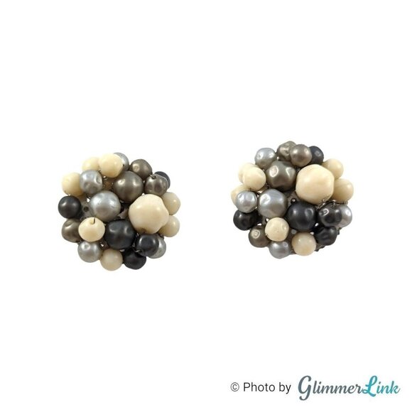 Vintage 50s Japan 4 Strand Gray & White Necklace Cluster Clip On Earrings - Picture 7 of 13